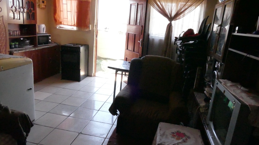 2 Bedroom Property for Sale in Mfuleni Western Cape